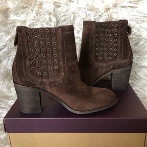 Brown suede booties - Trask